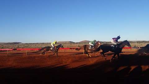 Photo: Leonora Racecourse